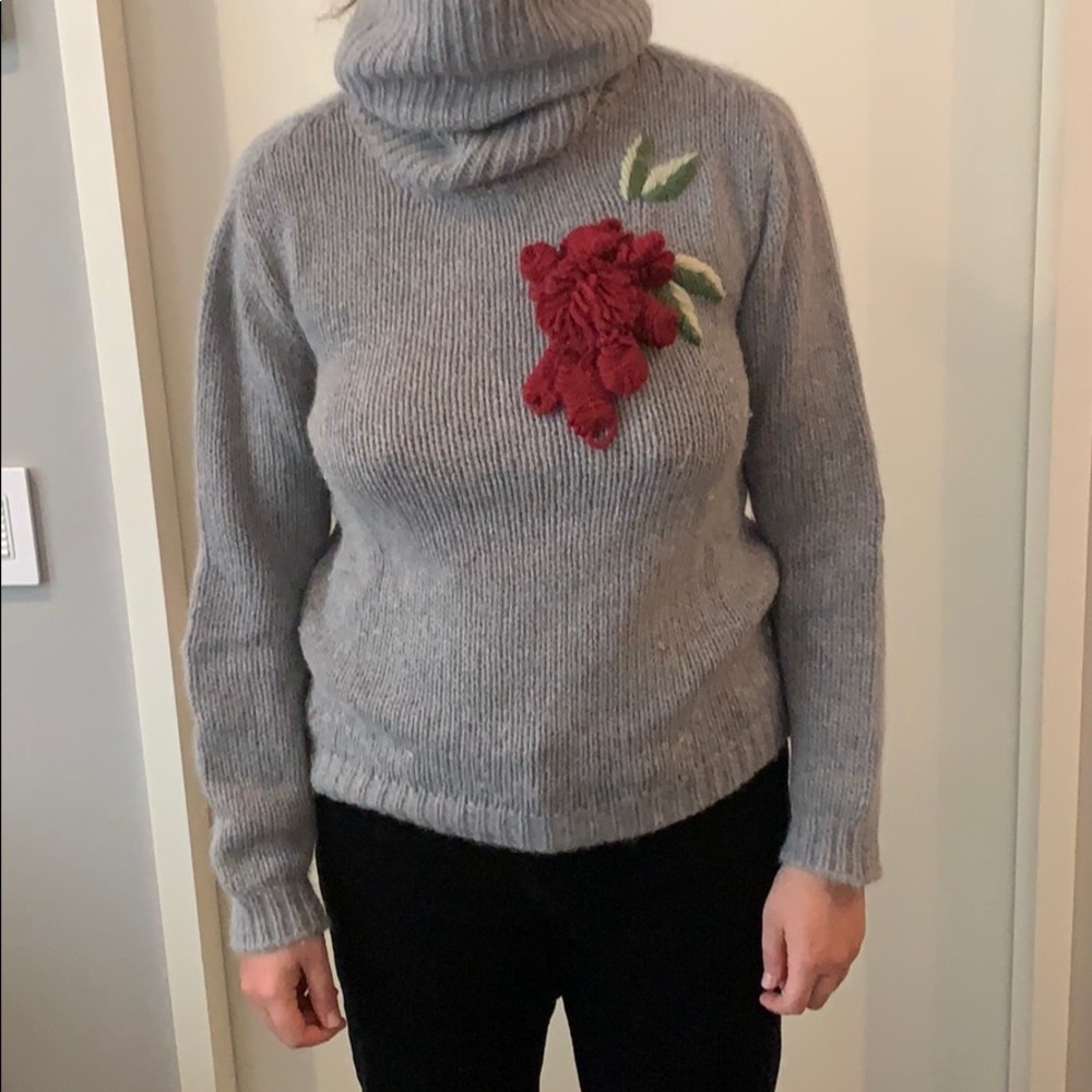 Moschino grey sweater